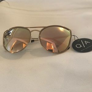 Authentic Quay cherry bomb  Sunglasses